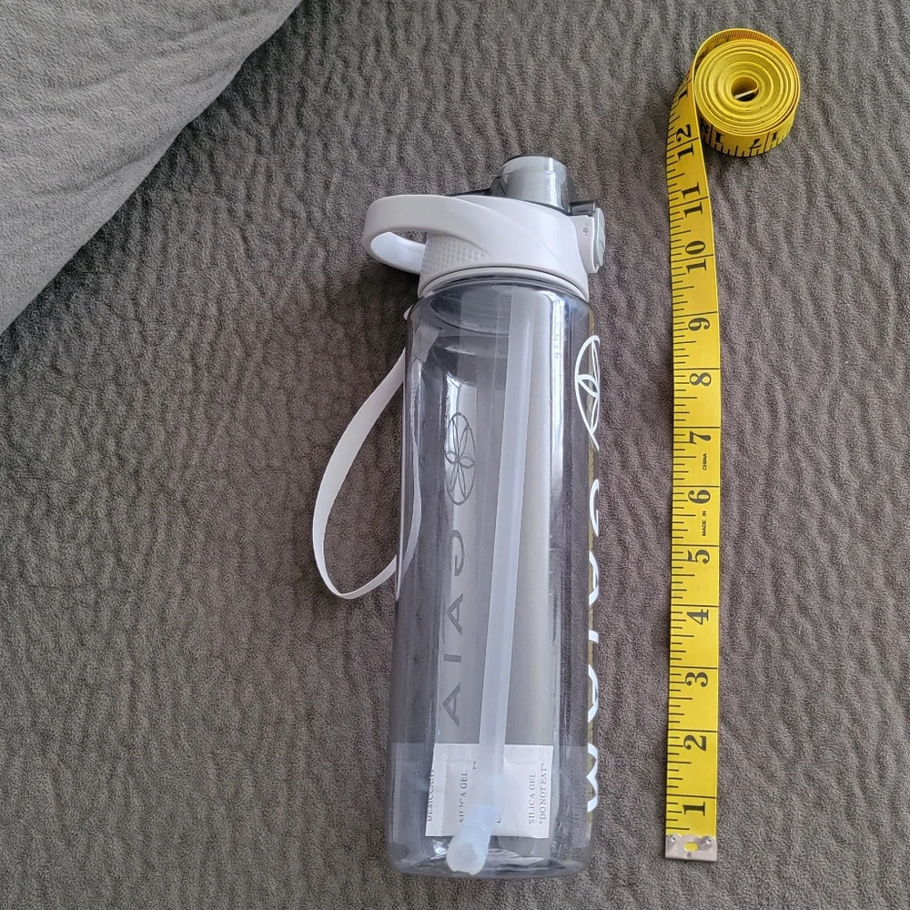 Gaiam Yoga Grey water bottle
